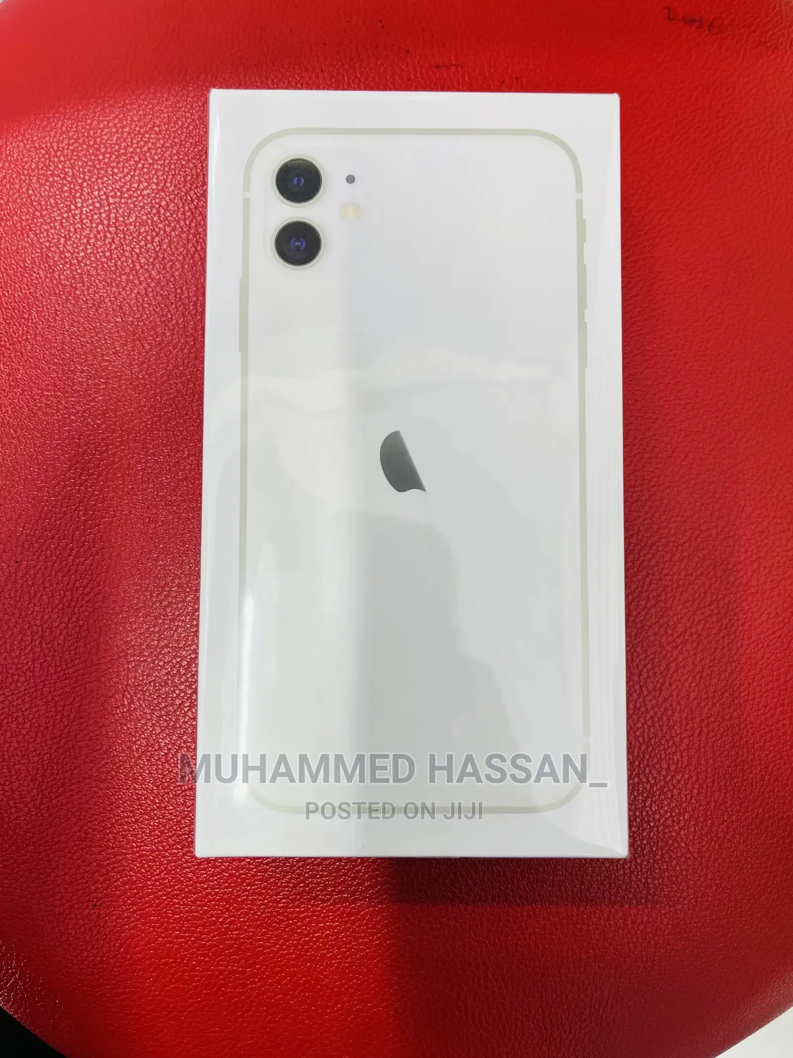 New Apple iPhone 11 128 GB White
