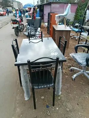 Morden Dinning Table 4 Seater