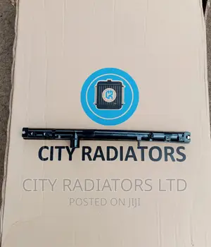 Toyota Hilux Radiator Covers (Tanks) Replacement.