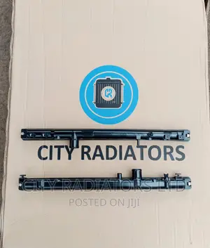Toyota Hilux Radiator Covers (Tanks) Replacement.