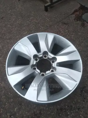 Original Rim for Toyota Hilux Double Cab Size 17 Inch.