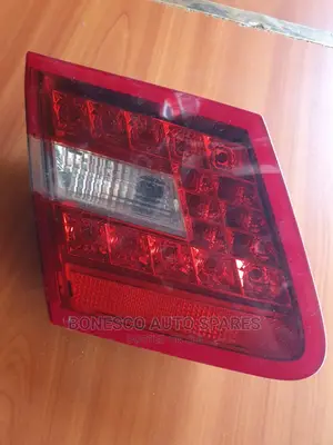 Mercedes-Benz W211 Boot Lights Assembly