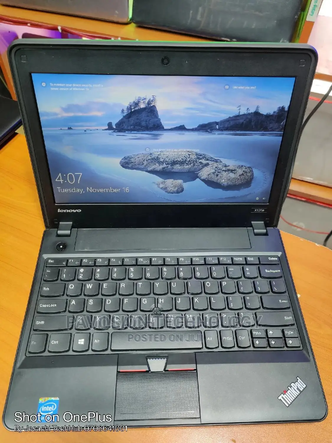 Laptop Lenovo ThinkPad X131e 4GB Intel Celeron HDD 320GB