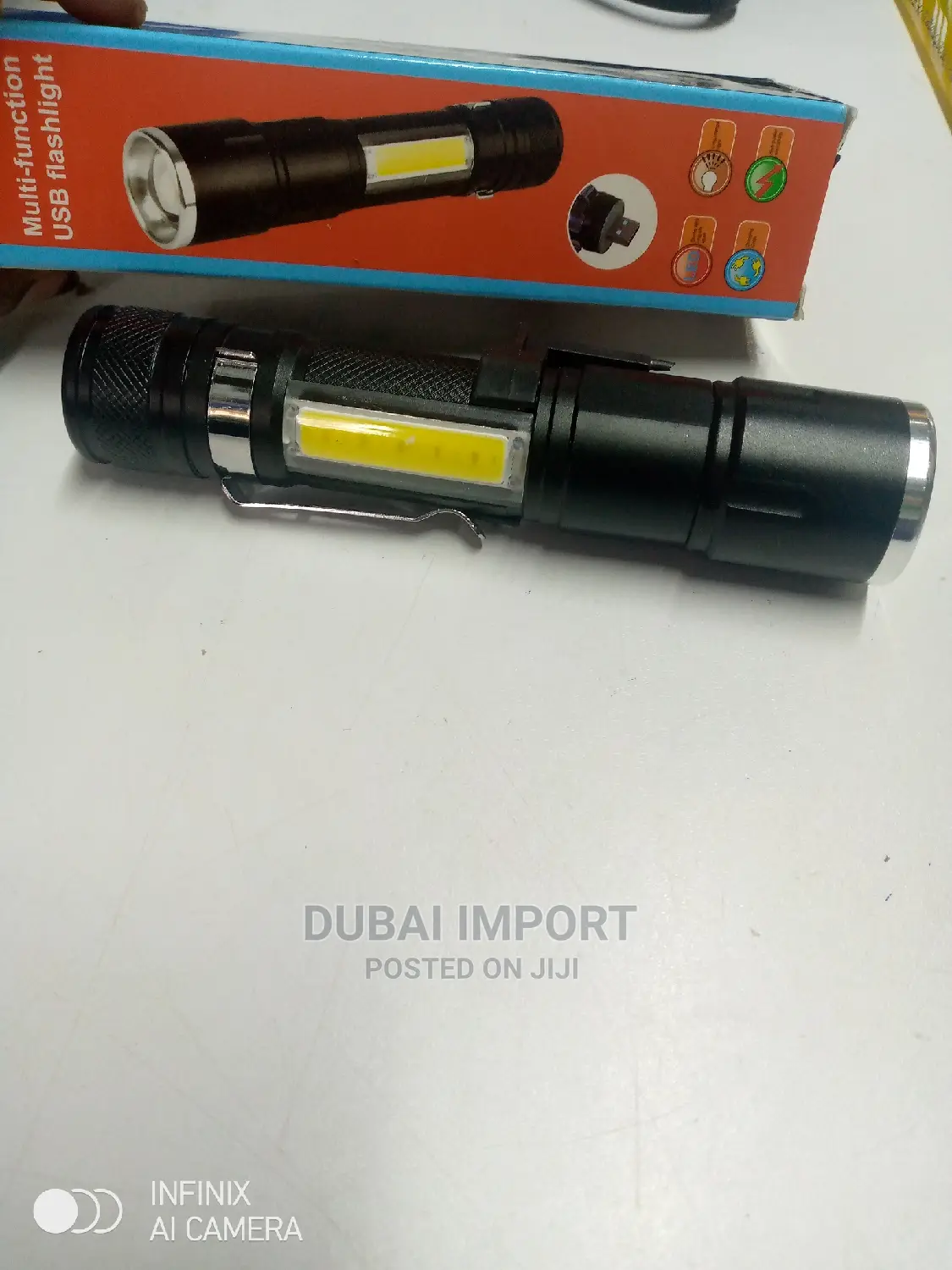 Rechargeable LED Flashlight Zooming Torch