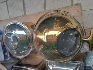 Roll-Top Round Chaffing Dishes With Glass-Stainless Steel