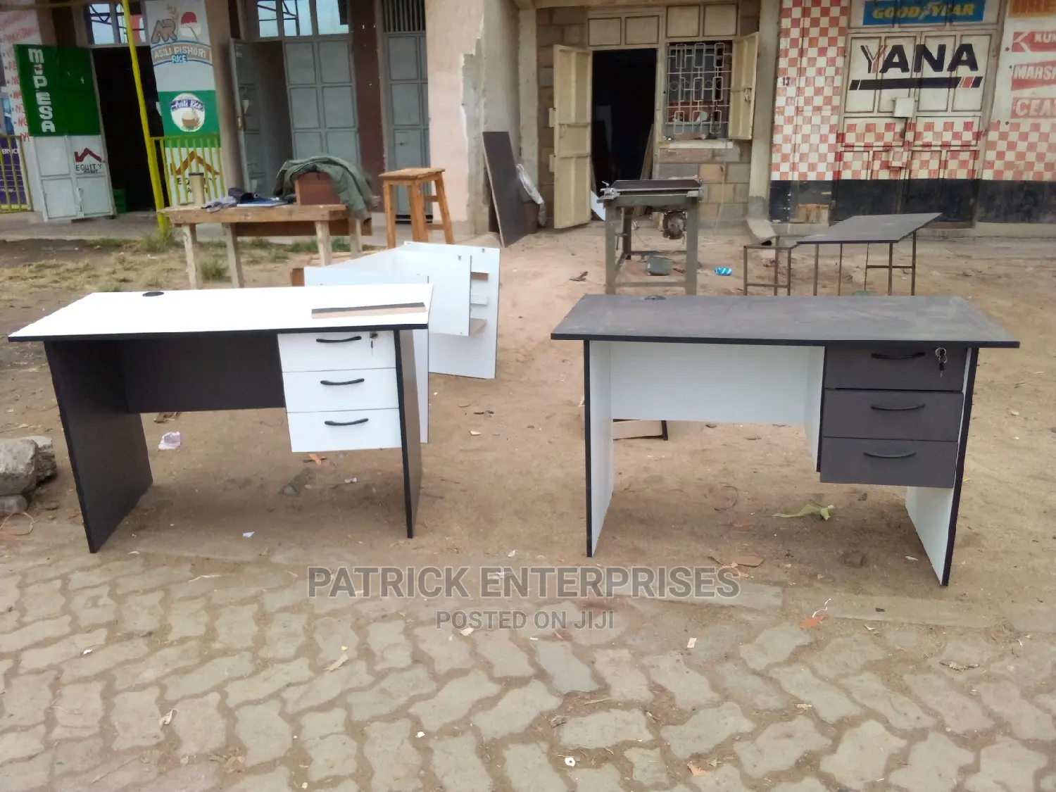 1.2 Mtrs Office Desk