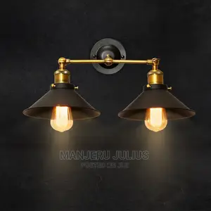 Twin Wall Light