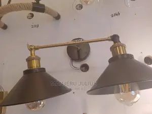Twin Wall Light