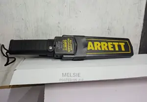 Top-Rate Garrett Super Scanner Metal Detector