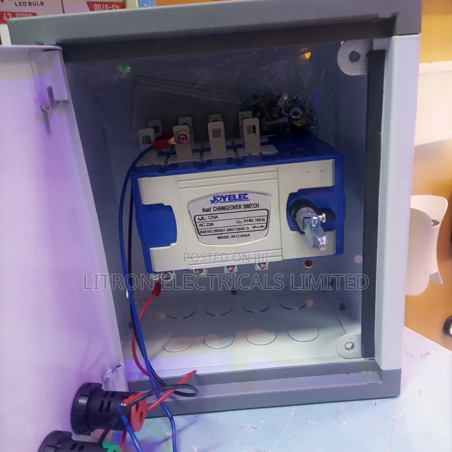 Manual Change Over Switch