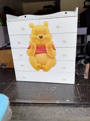 Chest of Drawers 4 by 4 Fitts