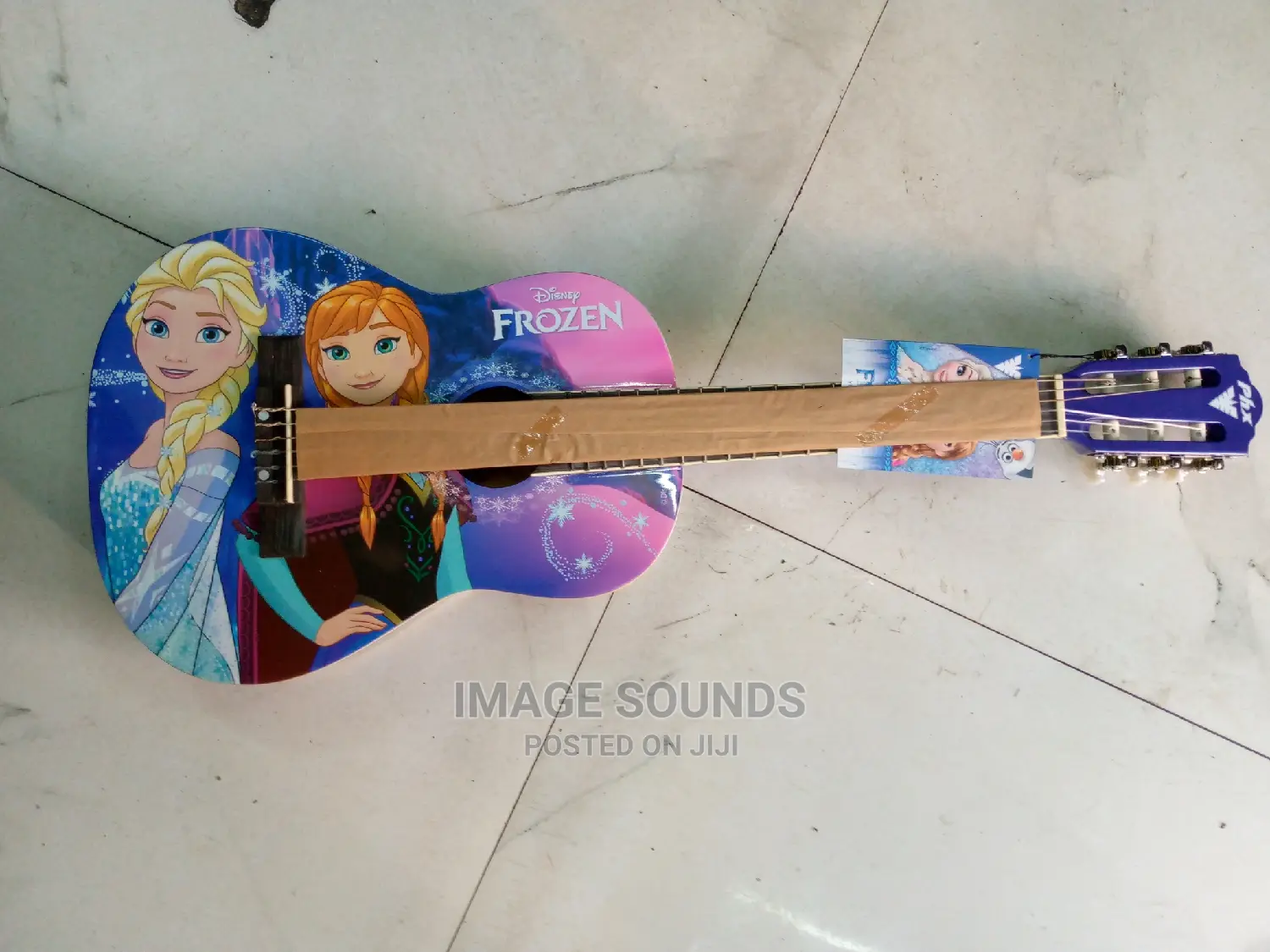Baby Guitar Size 34"