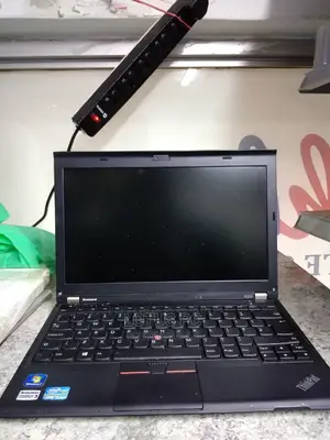 Laptop Lenovo ThinkPad X230 4GB Intel Core I5 HDD 320GB