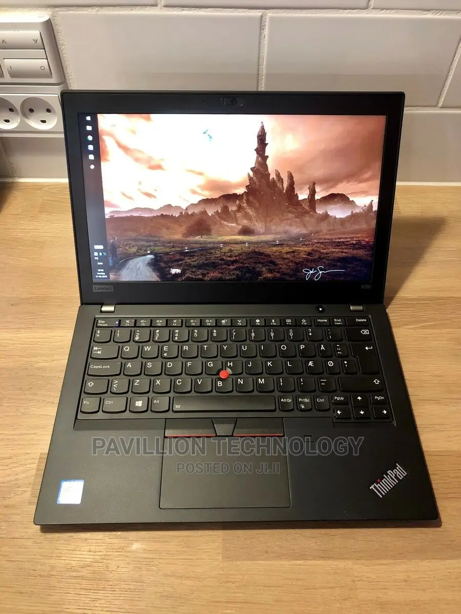 Laptop Lenovo ThinkPad X280 8GB Intel Core I7 SSD 500GB