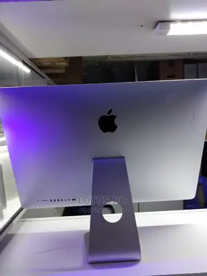 Desktop Computer Apple iMac 8GB Intel Core I5 HDD 1T