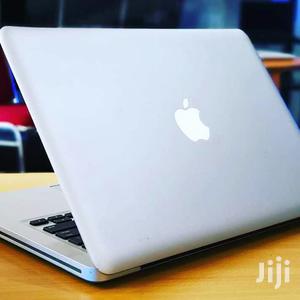 Laptop Apple MacBook Pro 4GB Intel Core i5 HDD 500GB