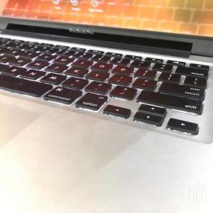 Laptop Apple MacBook Pro 4GB Intel Core i5 HDD 500GB