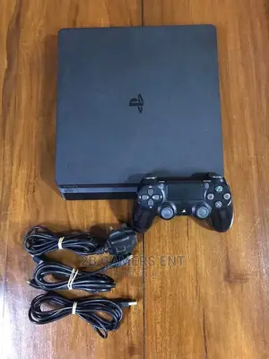 Slim Play Station 4, All Accessories