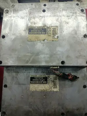 Toyota Noah/Previa 2005 1AZ Engine Control Uni