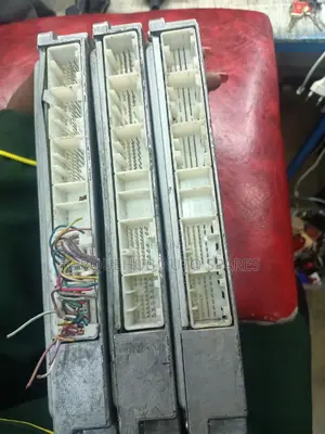 Toyota ISIS 2006 Engine Control 1AZ 4WD