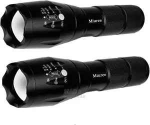 Zoomable Flashlight Metallic Mini