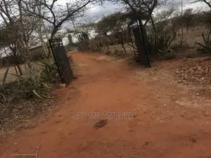 10 Acre Konza