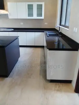 Kitchens Cabinet and Feeting Services Carpenter