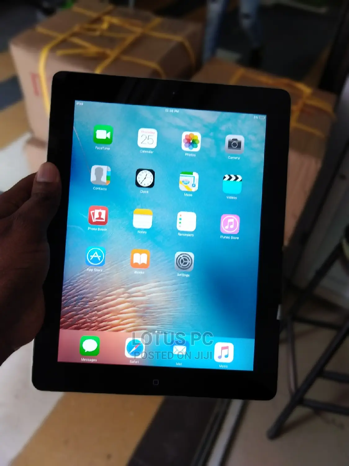 Apple iPad 2 Wi-Fi 16 GB Silver