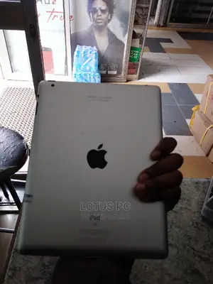 Apple iPad 2 Wi-Fi 16 GB Silver