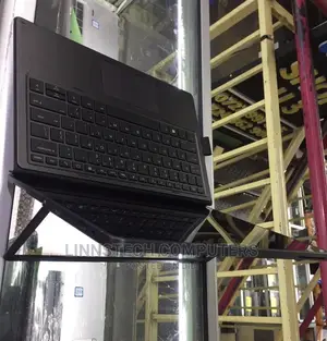 Laptop HP Pro X2 612 G2 8GB Intel Core I5 SSD 256GB