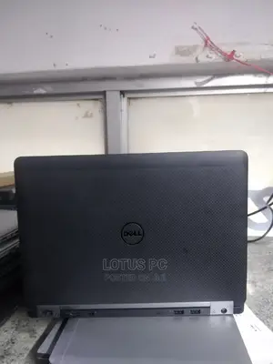 Laptop Dell Latitude 12 E7270 8GB Intel Core I5 SSD 256GB