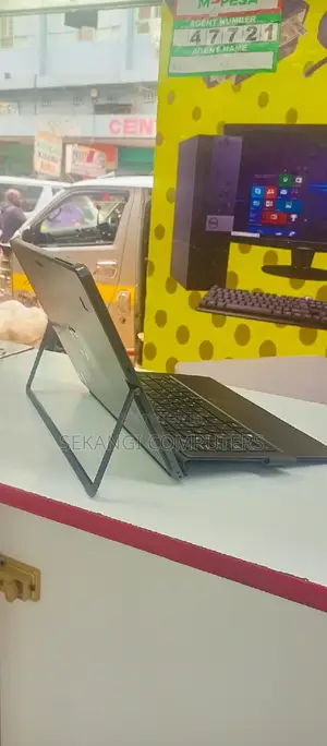 Laptop HP Chromebook X2 8GB Intel Core I5 SSD 256GB