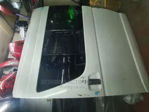 Toyota Hiace 9L High Roof Sliding Door