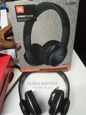 JBL Everest Wireless Headphones