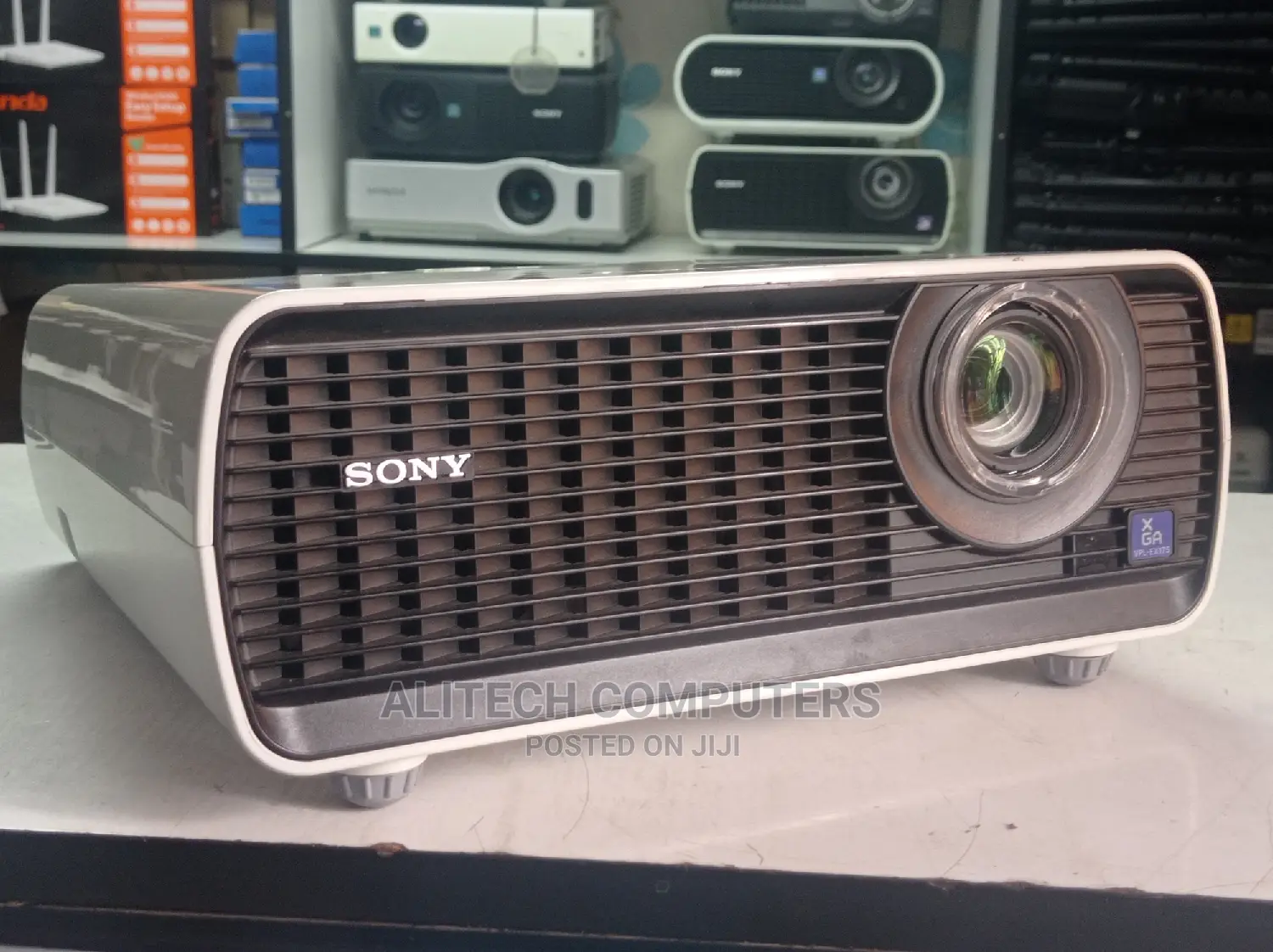 Sony Vpl-Ex175 Projector