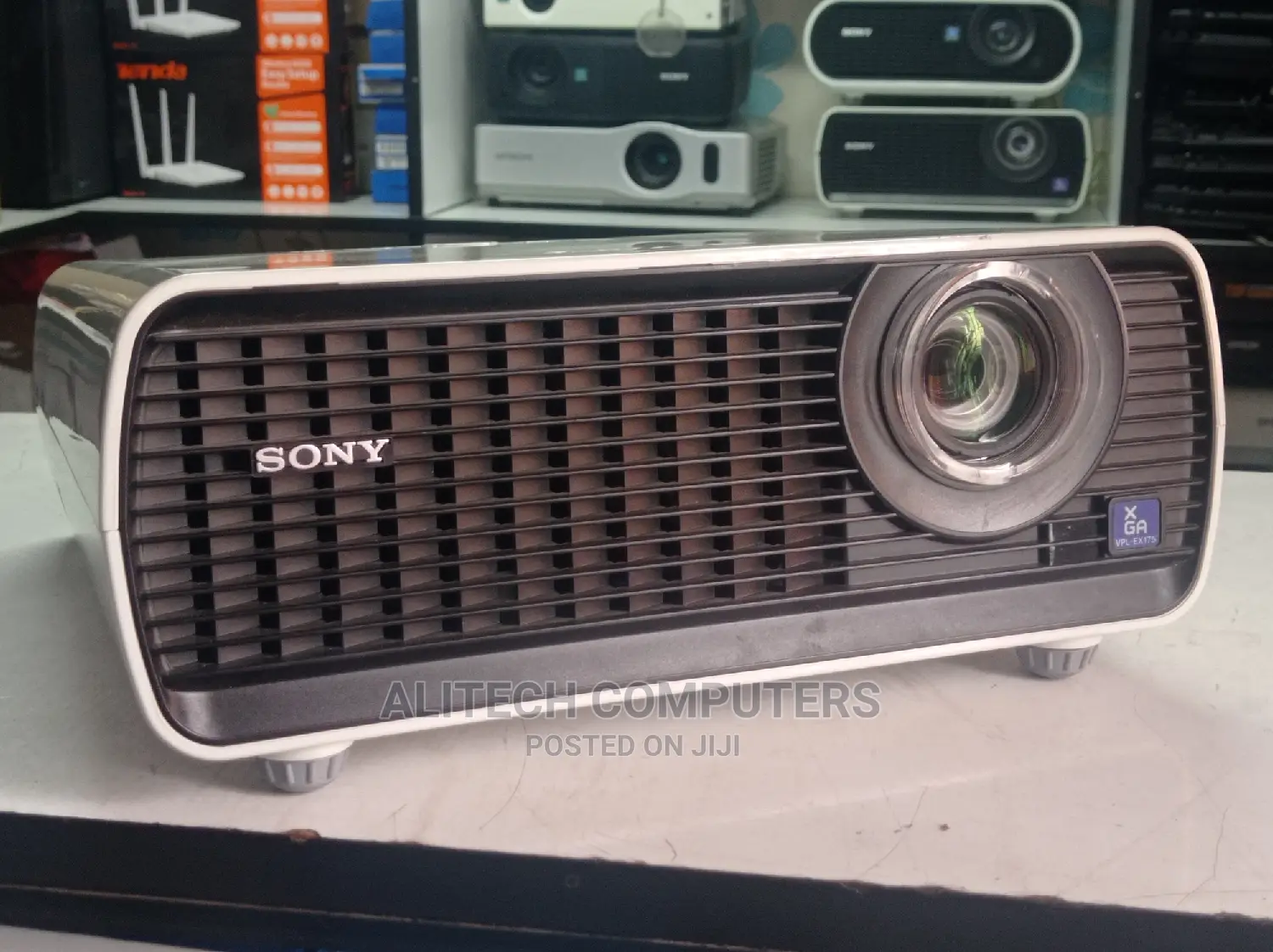 Sony Vpl-Ex175 Projector