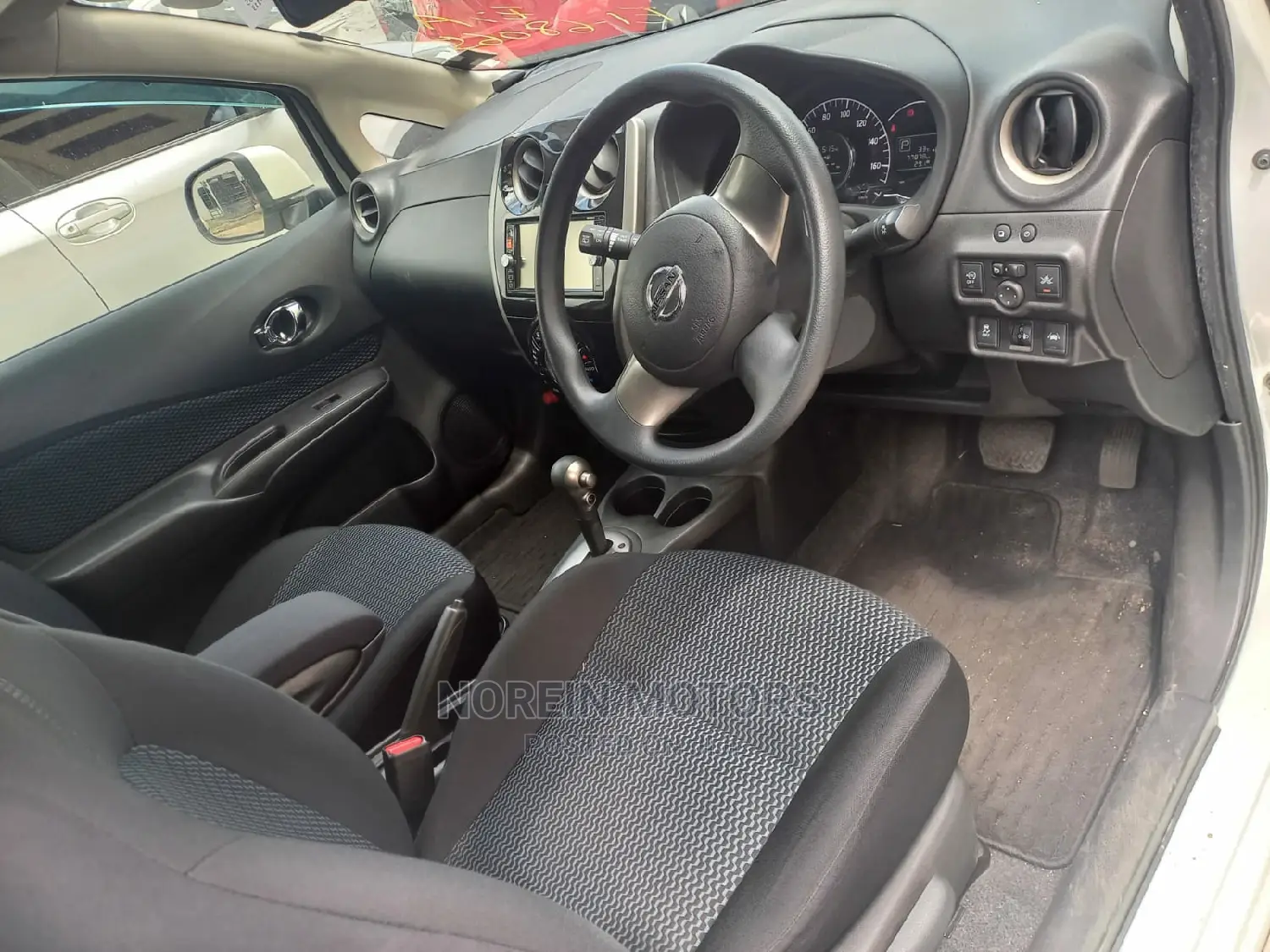 Nissan Note 2015 White