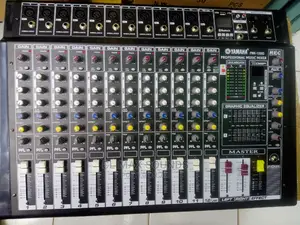 Powered Mixer 12channels Yamaha