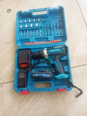 21v Makita Cordless Drill