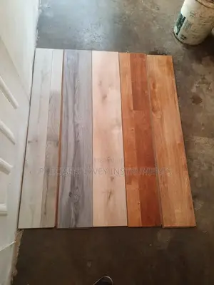 Spc Interlocking Floor Tiles (1220*184*4mm Thickness)