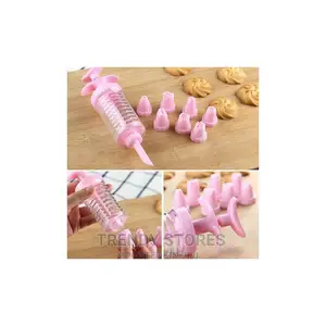 Nozzles Icing Syringe Cake Decorating Piping 8 Set Nozzles