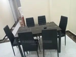 Dining Table Set.