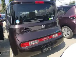 Nissan Cube 2015 Purple