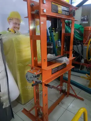 50 Ton Hydraulic Press