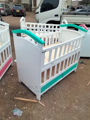 Morden Baby Cot 4 by 2 Fitts