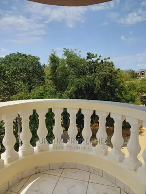3bdrm Apartment in Mtwapa for Sale