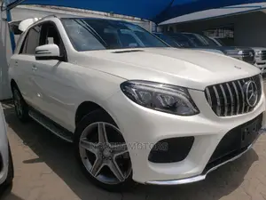 Mercedes-Benz GLE-Class 2017 White