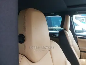Porsche Cayenne 2017 White