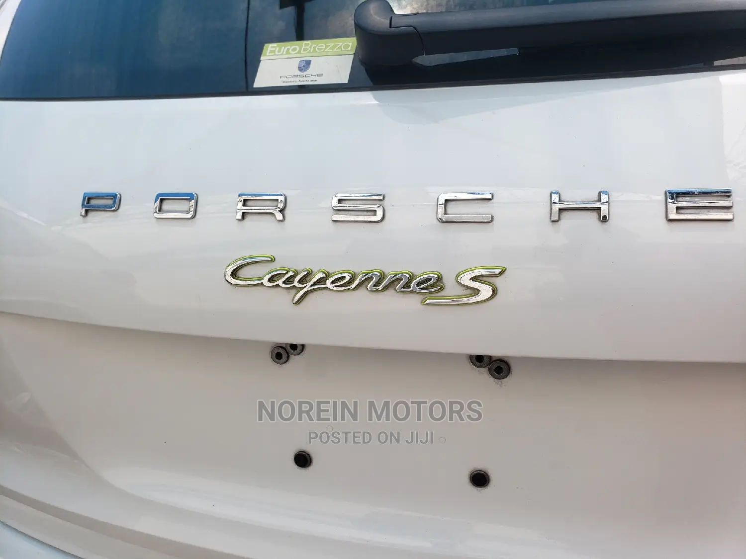 Porsche Cayenne 2017 White