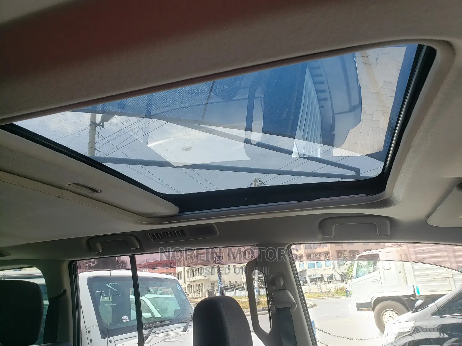 Mitsubishi Pajero 2015 Off White